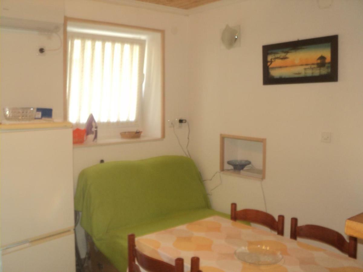 Kaštela Studio Apartman Kastel Kambelovac מראה חיצוני תמונה